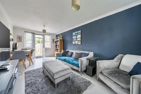 3 bedroom semi-detached house for sale, Elm Crescent, East Malling, West Malling