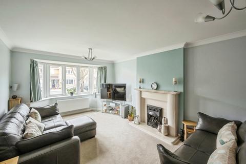 4 bedroom detached house for sale, Ashwood Close, Branton, Doncaster, South Yorkshire, DN3