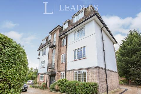 2 bedroom flat to rent, Vale Lodge, Perry Vale, SE23