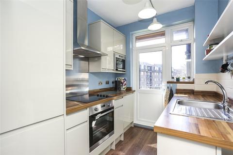 2 bedroom flat to rent, Vale Lodge, Perry Vale, SE23