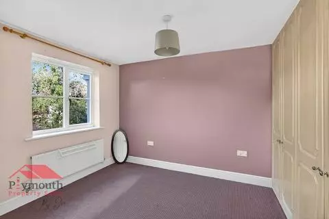 4 bedroom semi-detached house for sale - View 2