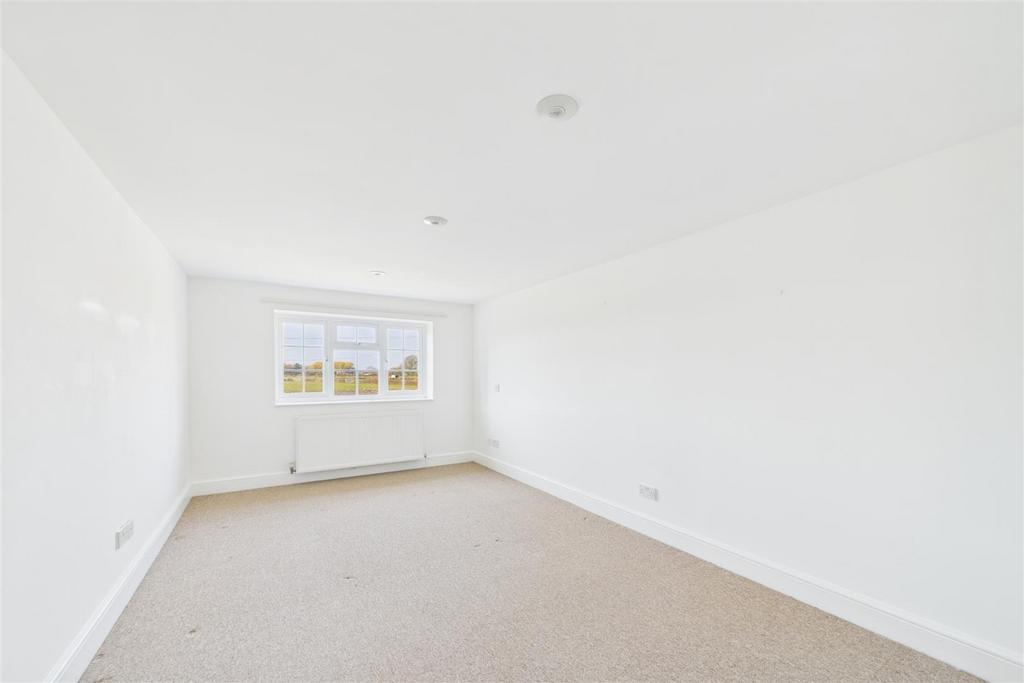 CAM01894 G0-PR0279-STILL034 - Copy.jpg