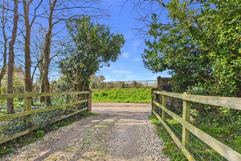 4 bedroom detached house to rent, Manor Lane, South Mundham