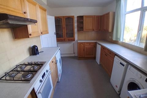 undefined, Riddlesdown Avenue, Purley, CR8