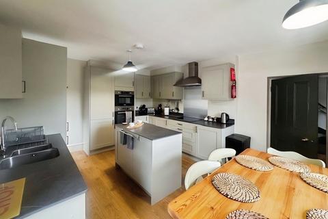 undefined, CHEPSTOW, NP16