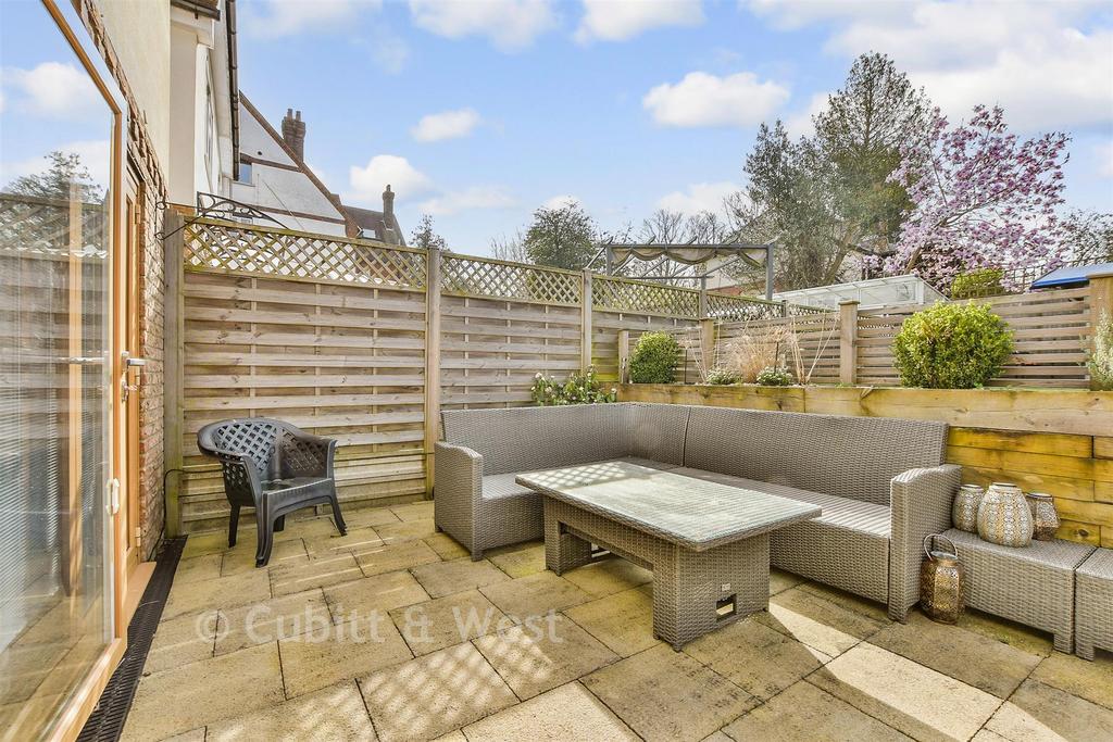 Patio / Decking