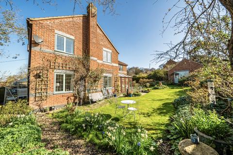 5 bedroom detached house for sale, Rectory Lane, Fulbeck, Fulbeck, Grantham, Lincolnshire, NG32