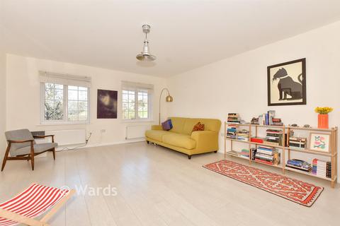 3 bedroom townhouse for sale, Enbrook Valley, Folkestone, Kent