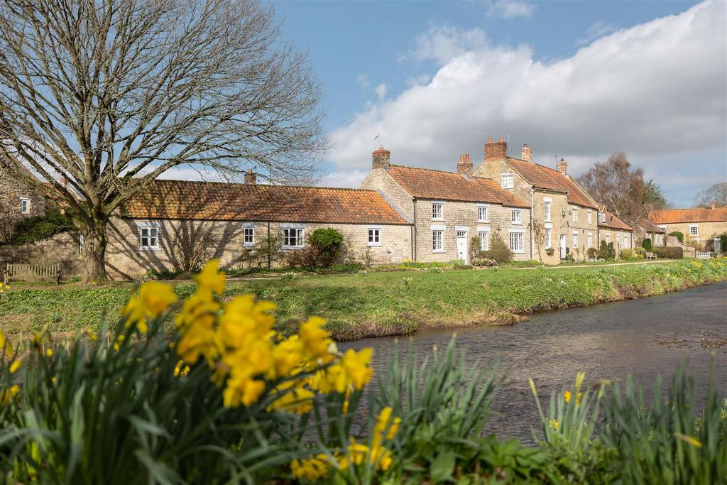 Bridge Farm External-1.jpg
