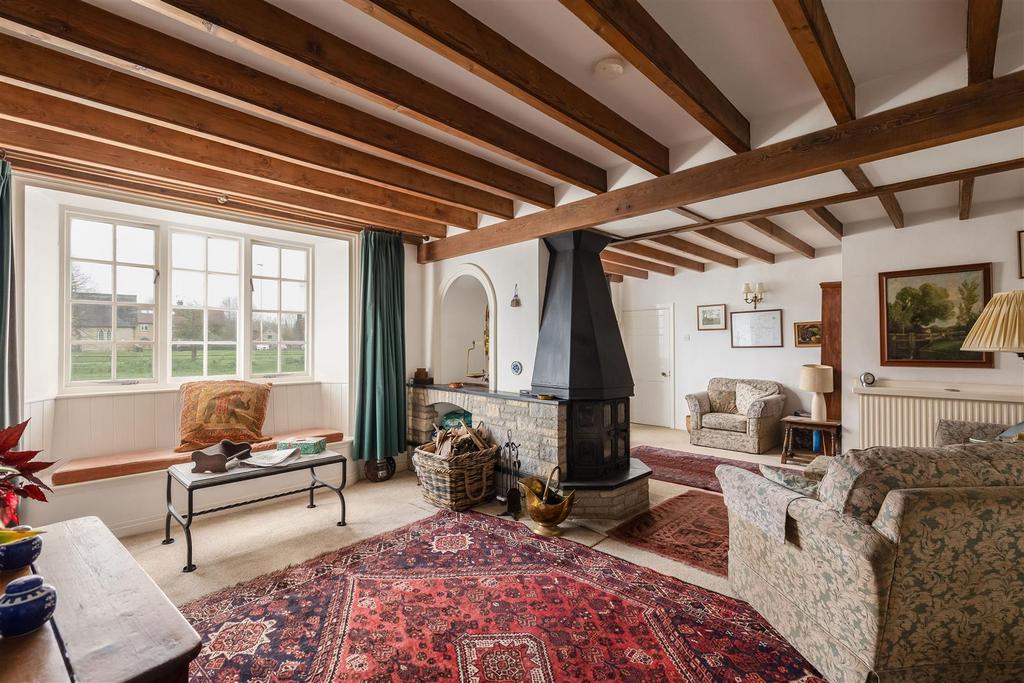 Bridge Farm Sitting Room-4.jpg