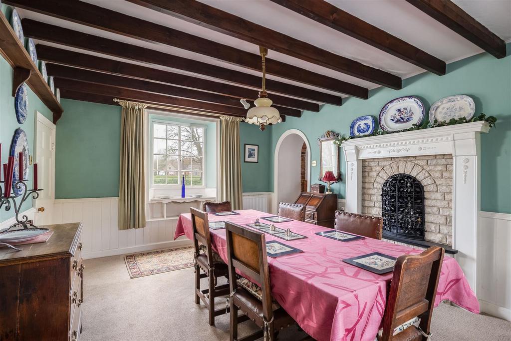 Bridge Farm Dining Room-2.jpg