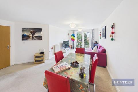 2 bedroom flat for sale, Providence Hill, Bursledon, SO31