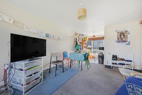 2 bedroom apartment for sale, Lima Court, Bath Road, Reading, RG1