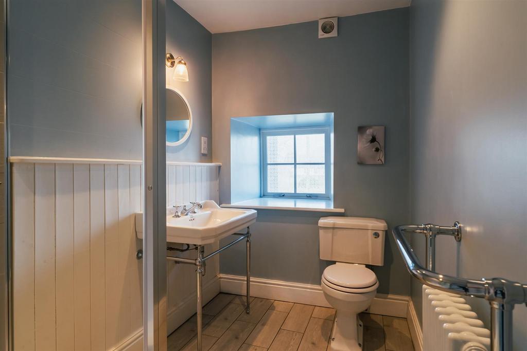 Bedroom 2 En-Suite Shower Room
