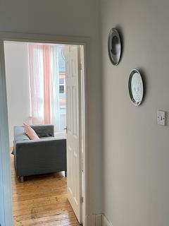 1 bedroom flat to rent, Maryhill Road, Glasgow G20