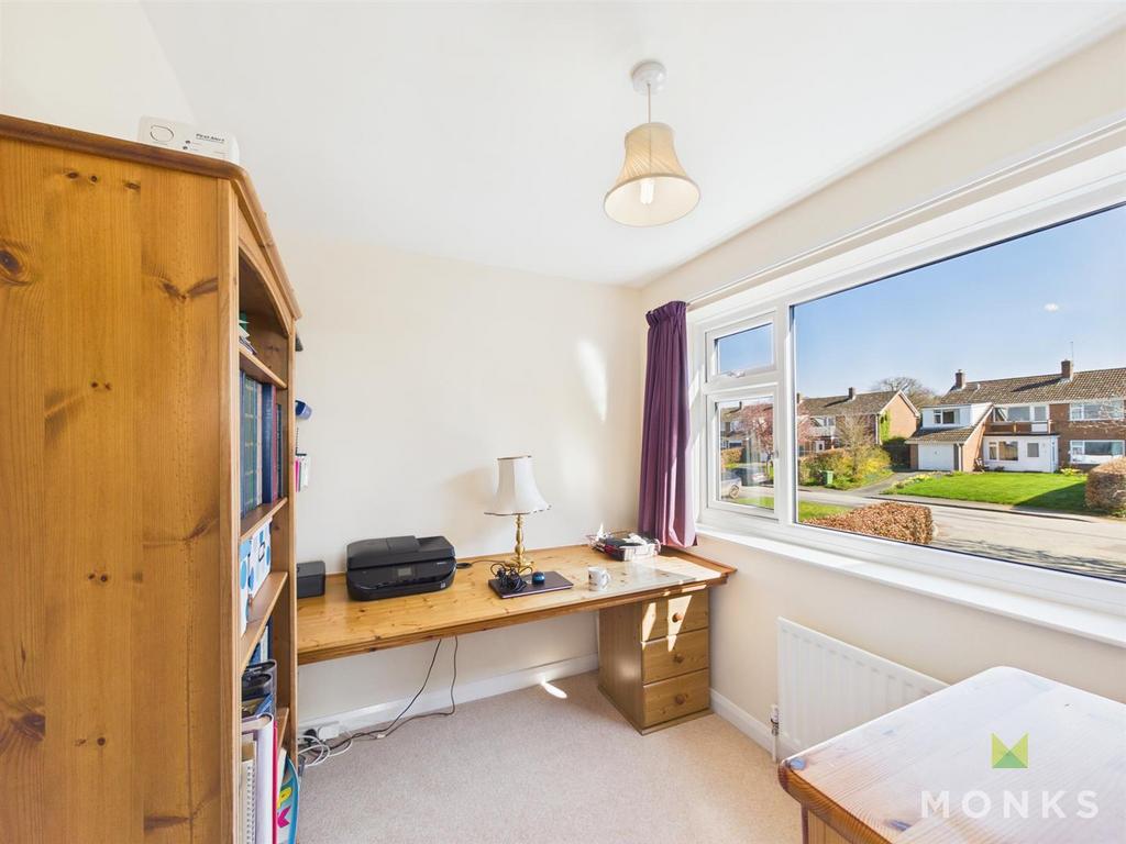 CAM01348 G0-PR0800-STILL022.jpg