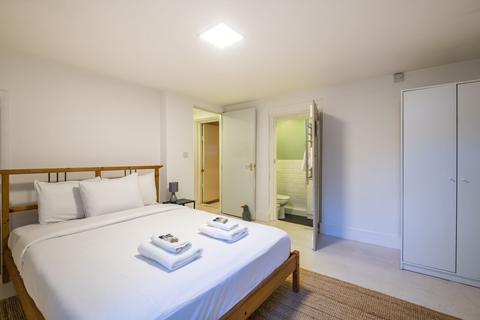 undefined, Milkwood Road, London, SE24