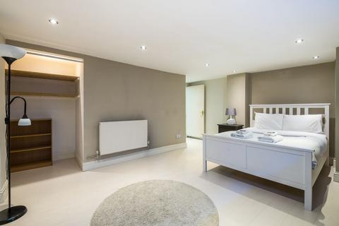 undefined, Milkwood Road, London, SE24