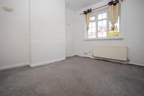 3 bedroom end of terrace house for sale, Gladstone Street, Desborough, Kettering
