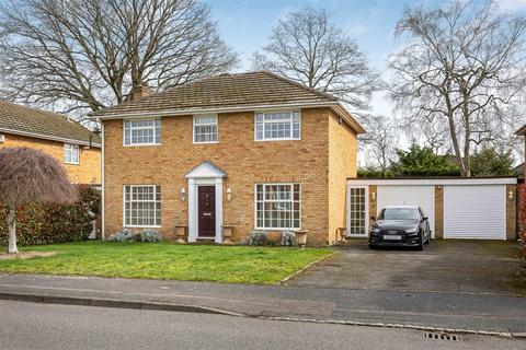 4 bedroom detached house for sale, The Birchwoods, Tilehurst, Reading