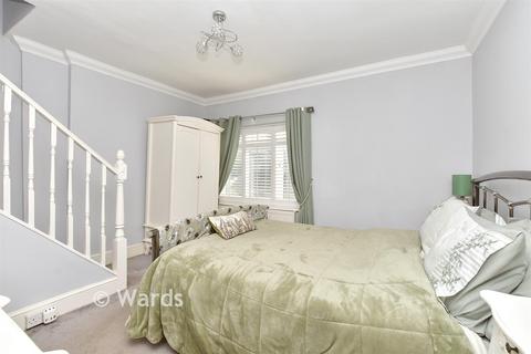 2 bedroom terraced house for sale, Unity Street, Sittingbourne ME10