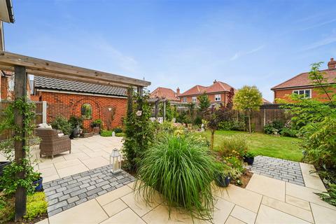 undefined, Rose Fields, Lawford Green