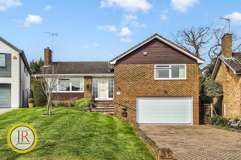 2 bedroom detached bungalow for sale, High Ridge, Cuffley