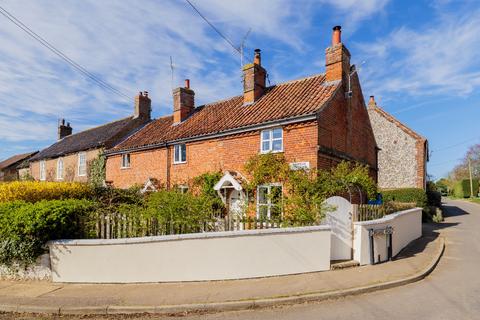2 bedroom end of terrace house for sale, Harpers Yard, Creake Road, Syderstone