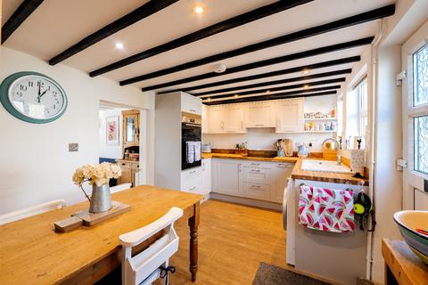 2 bedroom end of terrace house for sale, Harpers Yard, Creake Road, Syderstone