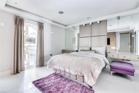 3 bedroom flat to rent, Adiba House, London W2