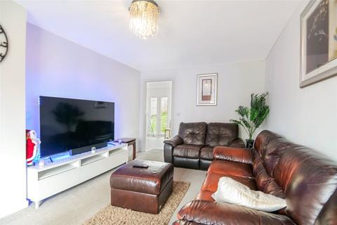 4 bedroom detached house for sale, Aquitania Crescent, Larkhall, South Lanarkshire, ML9