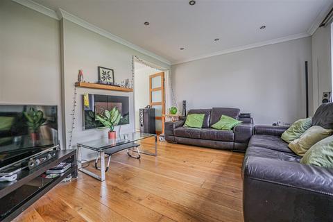 undefined, Larchwood Road, Hemel Hempstead, HP2