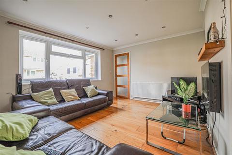 undefined, Larchwood Road, Hemel Hempstead, HP2