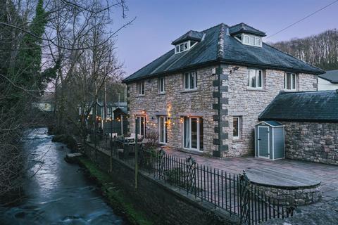 5 bedroom detached house for sale, Gatebeck Road, Endmoor, Kendal