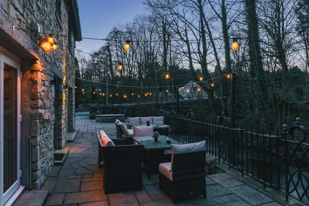 Exterior and Gardens