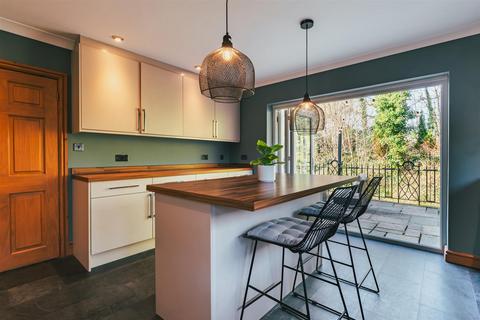 5 bedroom detached house for sale, Gatebeck Road, Endmoor, Kendal