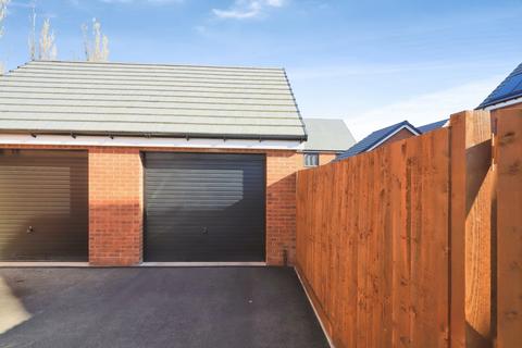 5 bedroom detached house for sale, Goodwood Drive, Wolverhampton, West Midlands, WV10