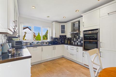 4 bedroom detached house for sale, Green Lane, Buxton