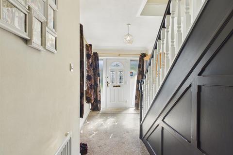 4 bedroom detached house for sale, Green Lane, Buxton
