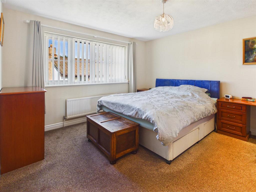 CAM03145 G0-PR0494-STILL020.jpg