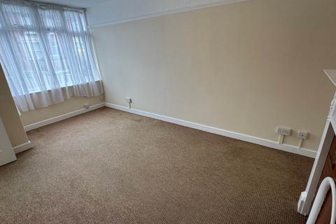 3 bedroom end of terrace house for sale, Cheddon Road, Taunton TA2