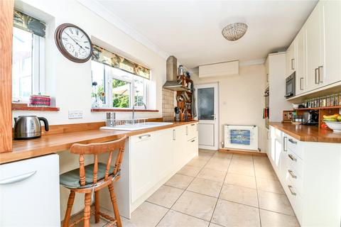 2 bedroom bungalow for sale, High Ridge Crescent, New Milton, Hampshire, BH25