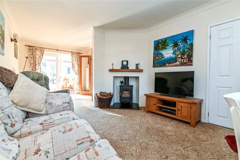 2 bedroom bungalow for sale, High Ridge Crescent, New Milton, Hampshire, BH25