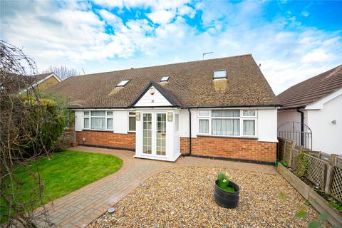 3 bedroom detached house for sale, The Mall, Park Street, St. Albans, Hertfordshire