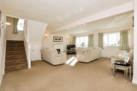 4 bedroom detached house for sale, The Greenway, Whitwell, Worksop