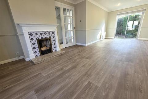 undefined, Troon Place, Newton Mearns, Glasgow