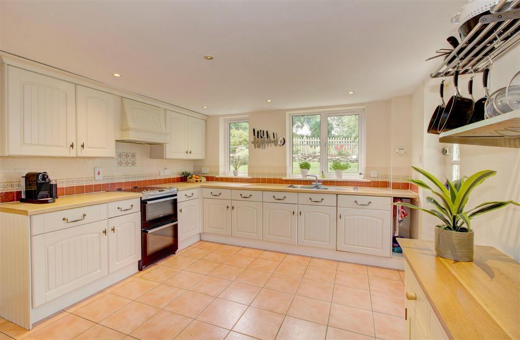 Kitchen/breakfast