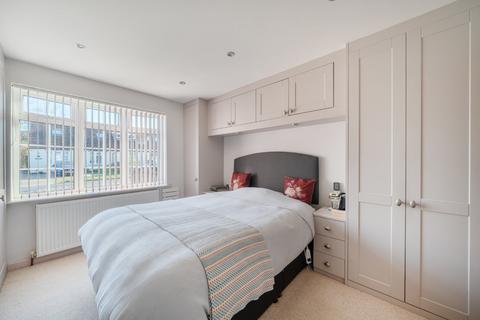 4 bedroom detached house for sale, Oxford Avenue, Burnham, SL1