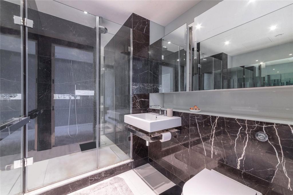 Main Bedroom Ensuite
