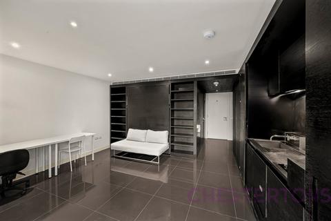 undefined, Pan Peninsula Square, London